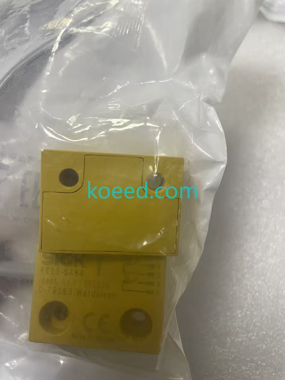 RE13-SA84 1062539 - Koeed Fashion View